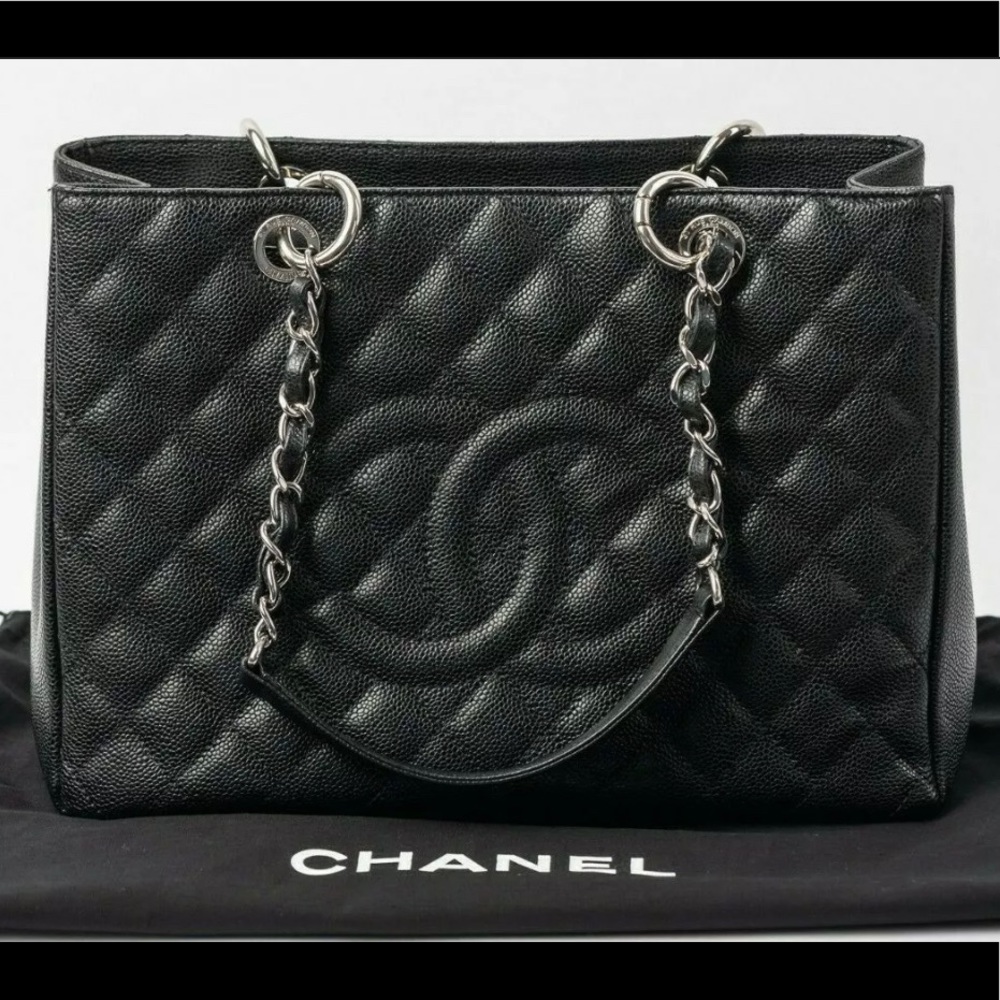 **SOLD** Chanel Black Caviar GST Tote Authentic - Picture 4 of 10